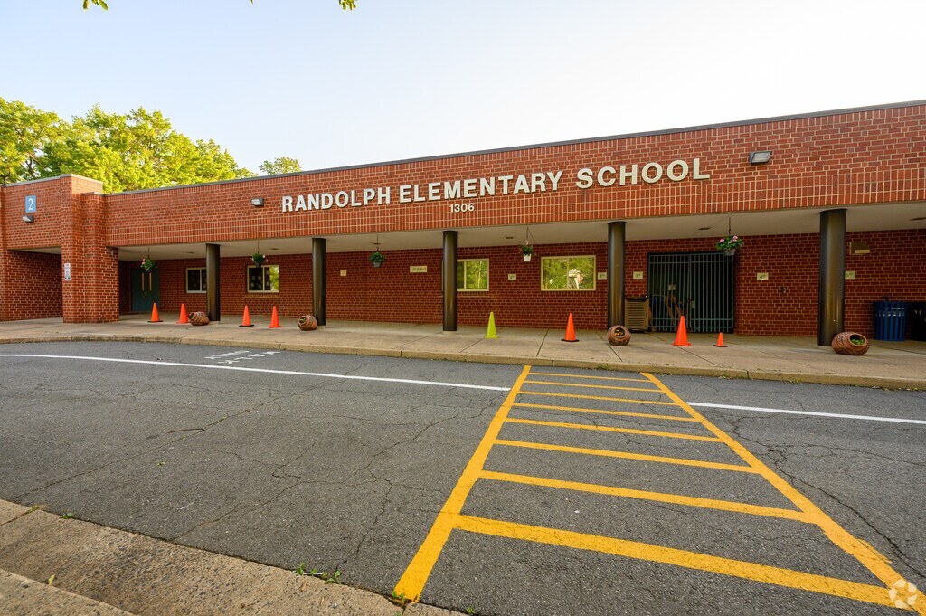Kids in Douglas Park can attend Randolph Elementary School.