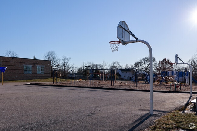 Kids are challenged to excel at Hickory Ridge Elementary School.