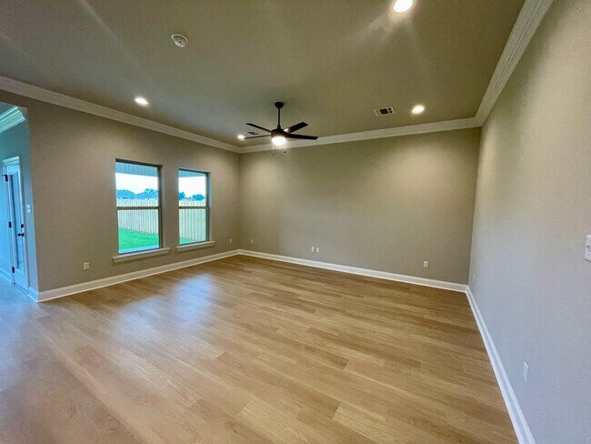 15682 Yellowstone Dr, Silverhill, AL 36576 - photo 4