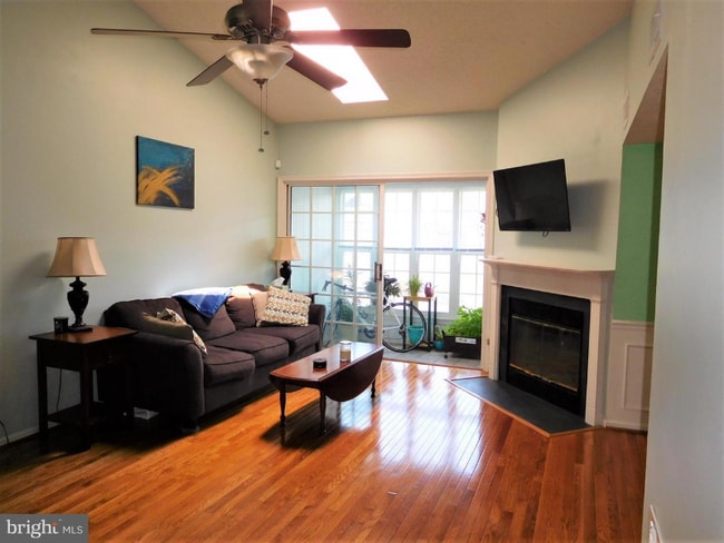 9300 Caspian Way, Manassas, VA 20110 - photo 3