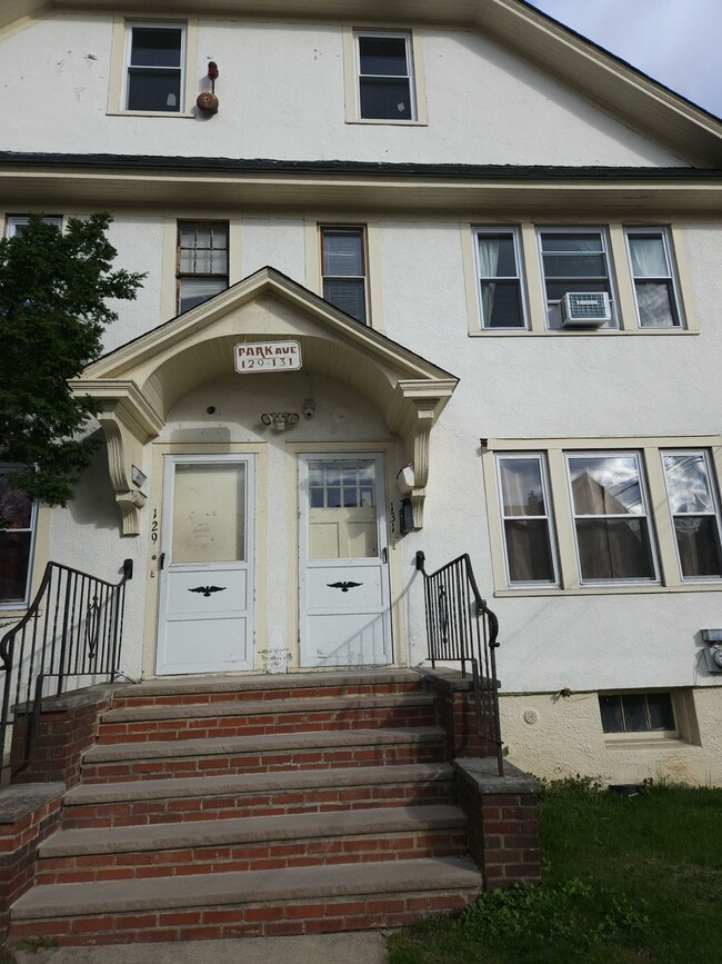 129-131 Park Ave Unit 2, Englewood, NJ 07631