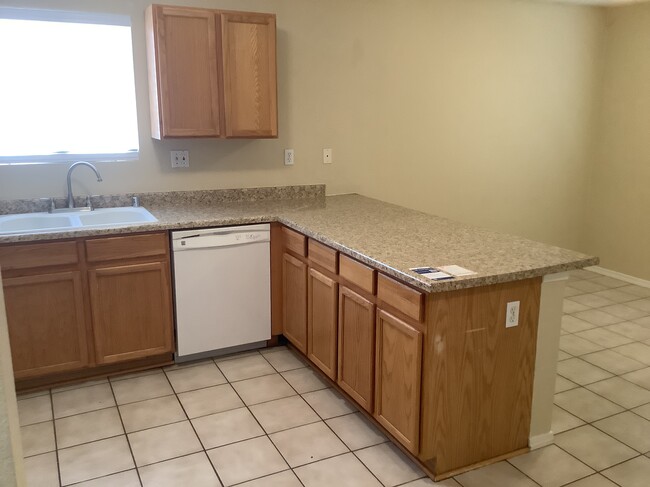 7415 Winslow Place NW, Albuquerque, NM 87114 - photo 3
