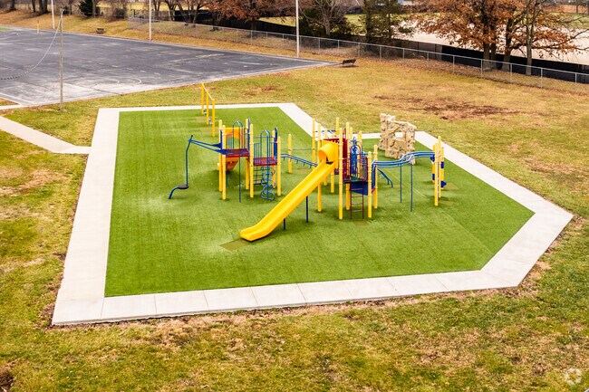 Fleetridge Elementary's sign welcomes teachers and students alike to the school grounds.