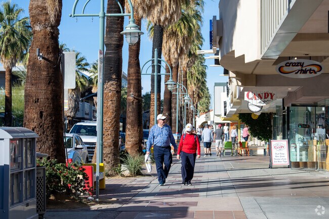 Just nearby Warm Sands, Downtown Palm Springs offers excellent shopping options.