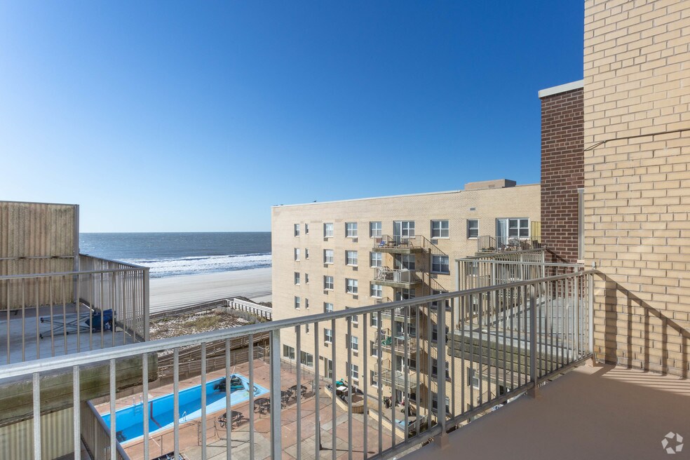 Crystal House 630 Shore Rd, Long Beach, NY