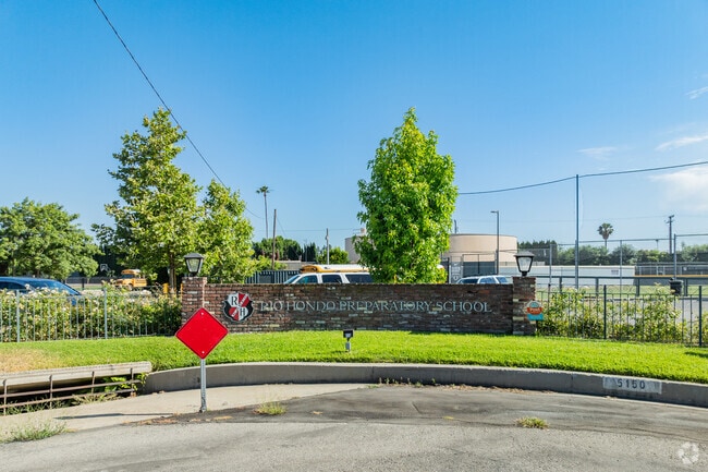 Rio Hondo Preparatory School