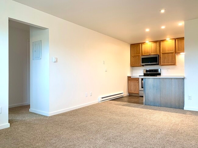 2020 W Plum St, Fort Collins, CO 80521 - photo 6