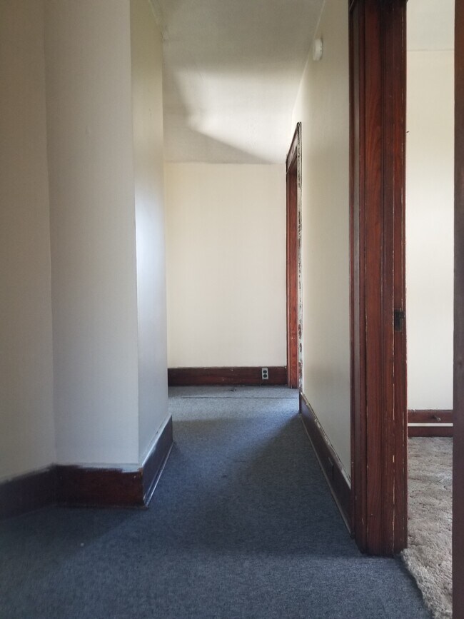 125 Lorentz St unit A, Morgantown, WV 26505 - photo 5