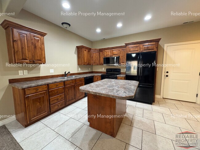 565 Pioneer Rd unit 135, Rexburg, ID 83440 - photo 4