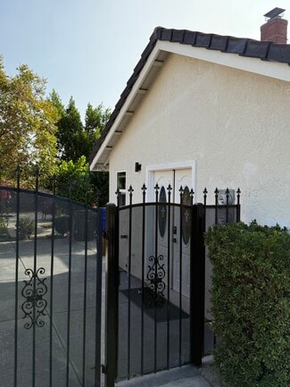 631 N Brierwood Ave, Rialto, CA 92376