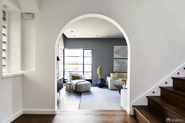 2211 Leavenworth St unit 1 private room in 3, San Francisco, CA 94133 - photo 3