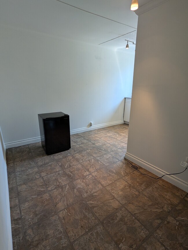 7781 Bently Ave unit A, Garden Grove, CA 92841 - photo 6