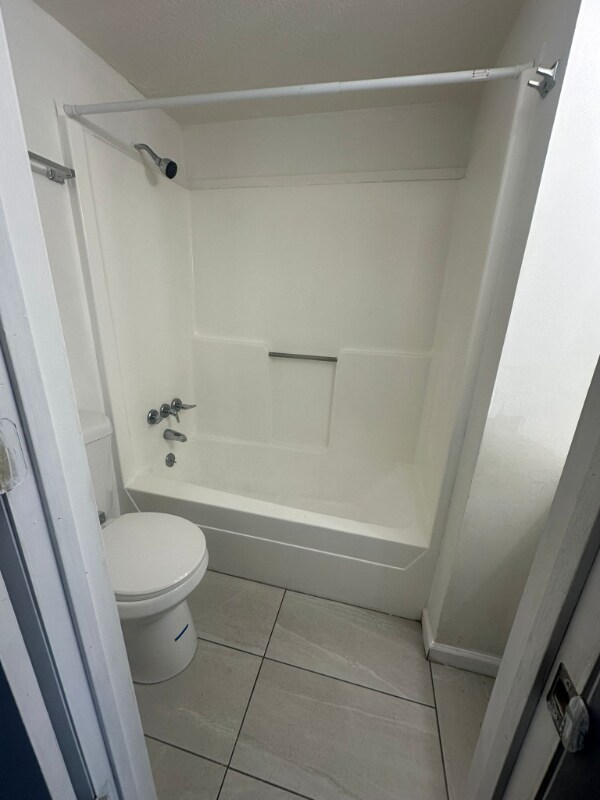 794 Anderson Ave unit . 4, Akron, OH 44306 - photo 3