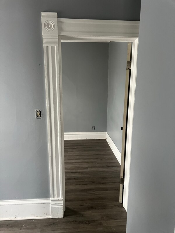 1221 9th St unit 1, Rockford, IL 61104 - photo 3