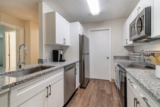 One Farms Dr, Burlington, MA 01803