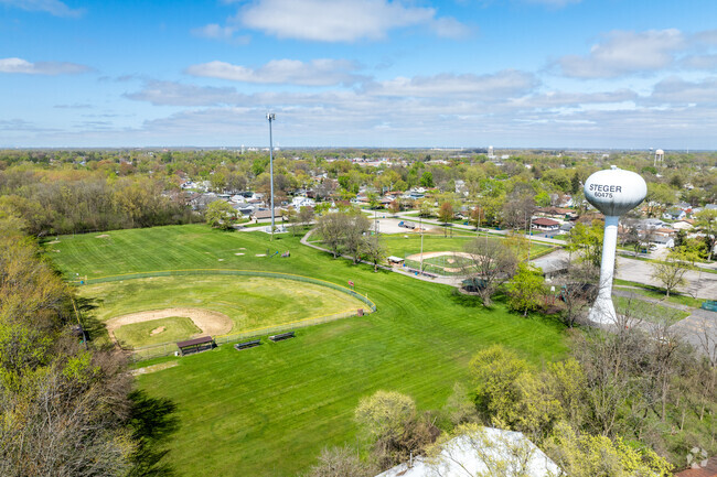Meticulously maintained parks can be found scattered throughout Steger.