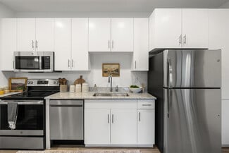 8150 N La Cholla Blvd, Tucson, AZ 85704