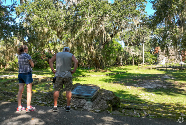 Many residents visit Tomoka State Park for outdoor fun in Village of Pine Run.