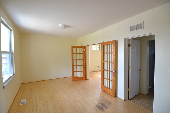 4213 Brownway Ave, Cincinnati, OH 45209 - photo 3