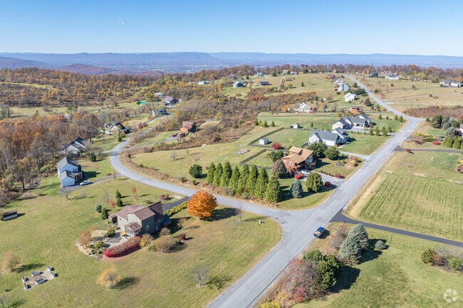 Skyland Estates sits atop Blue Mountain in Virginia’s Shenandoah Valley.