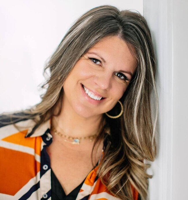 Christy Bradshaw Real Estate Agent in Charlotte, NC