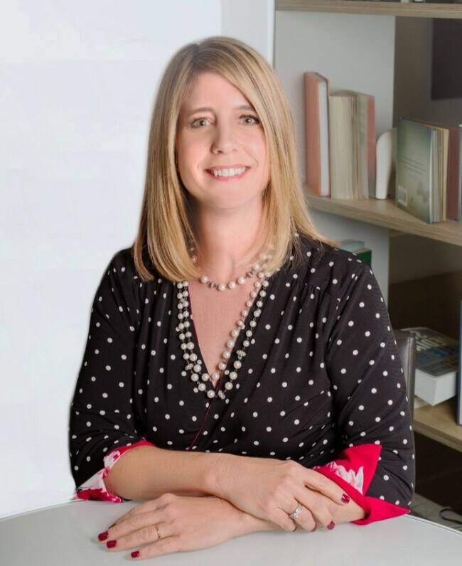 Elizabeth Muehlhausen