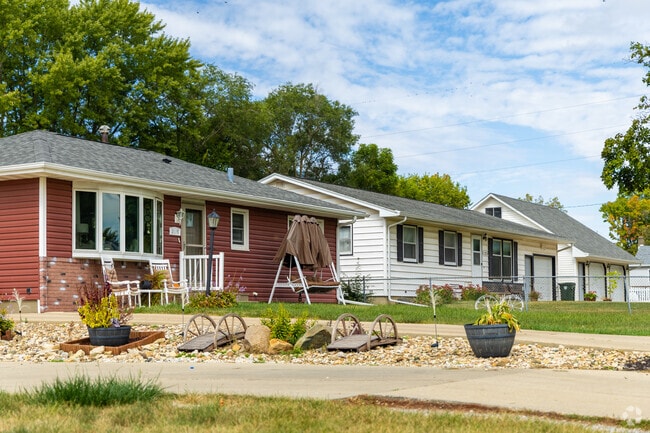 Residents of Cityview love to decorate and landscape for all to enjoy.