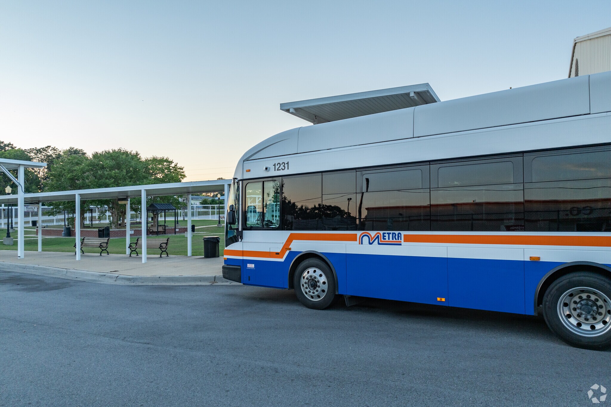 The METRA bus system passes thorough Wynnton Village.