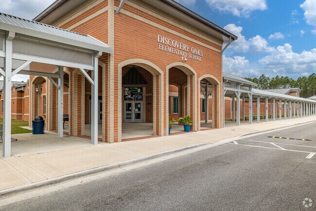 Discovery Oaks Elementary School is a PK-6 school.