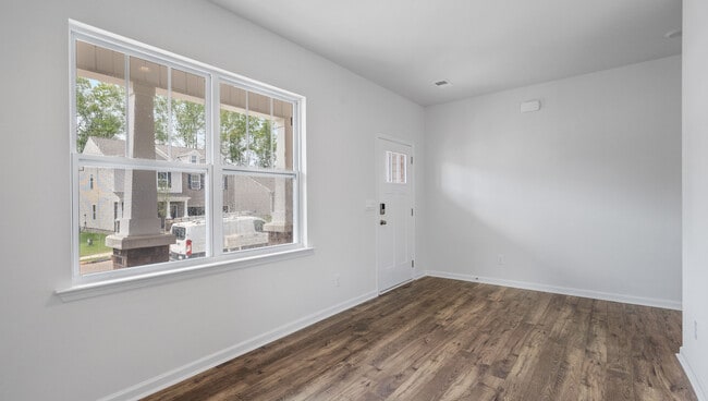 1609 Yarrow Ln, Lyman, SC 29365 - photo 3