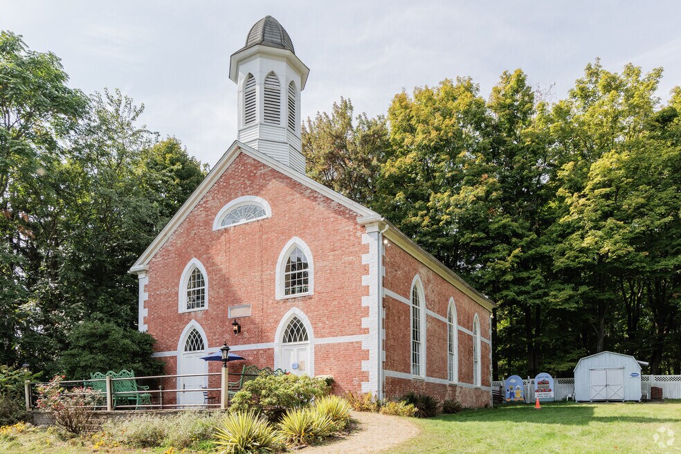 Esopus_1031148_100725_SW_FINAL