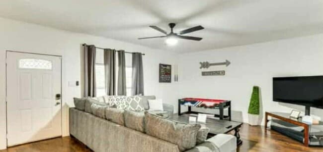 401 N Polk St, Dallas, TX 75208 - photo 4