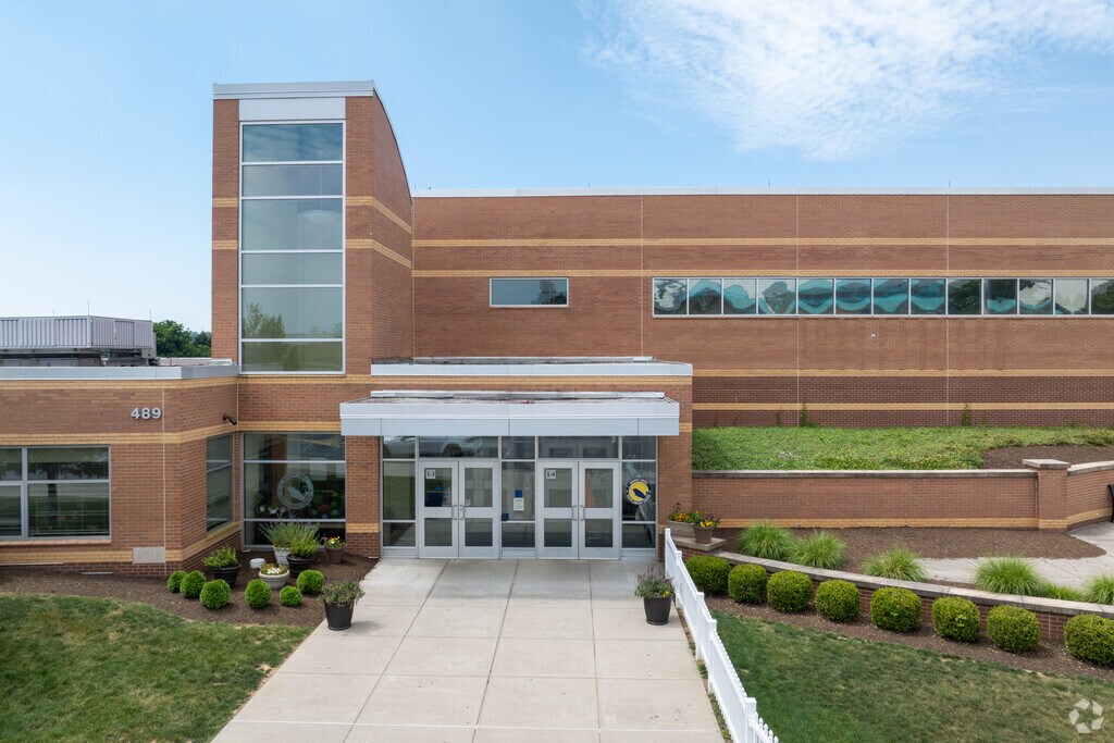 Marsh Creek Sixth Grade Center has received an A rating from Niche.
