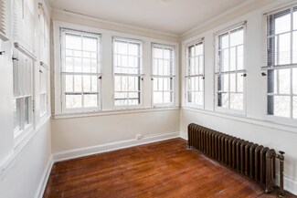 127 Seward Ave Unit Large 1 Bed, Detroit, MI 48202