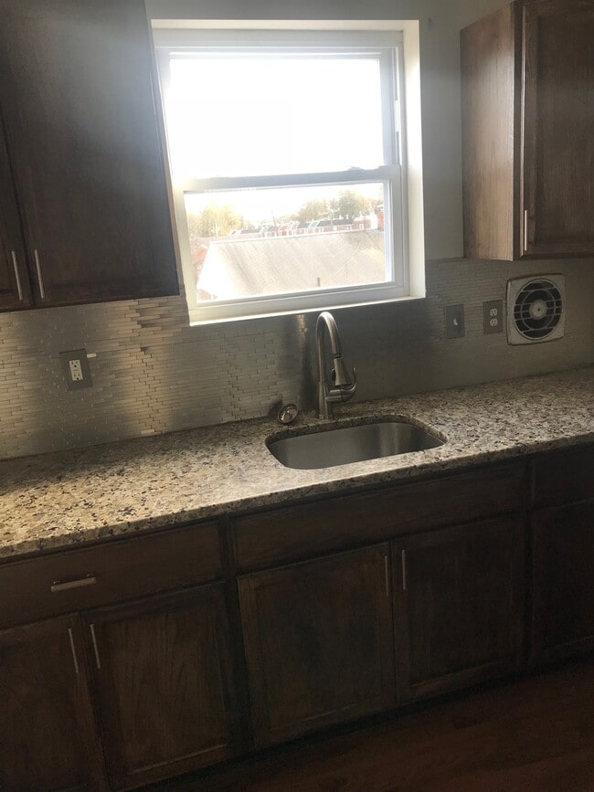 104 Chester Ave unit B, Lansdowne, PA 19050 - photo 6