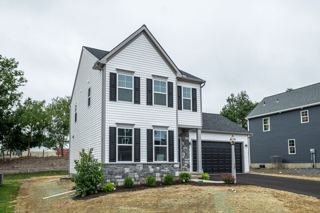 448 Springhouse Ln unit 36455661, York, PA 17406 - photo 5