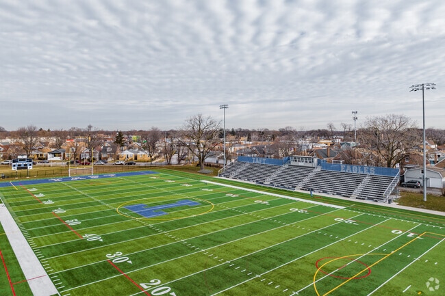 Taft High School is the home of the Eagles.