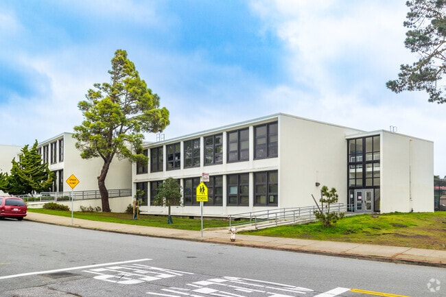 Lakeshore Alternative Elementary has a large campus.