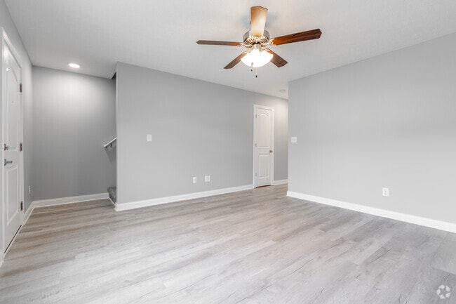 2BR, 1.5BA - 1216SF - Livingroom