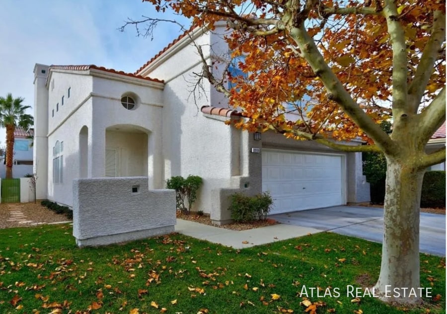 2213 Warm Walnut Dr, Las Vegas, NV 89134 - photo 1