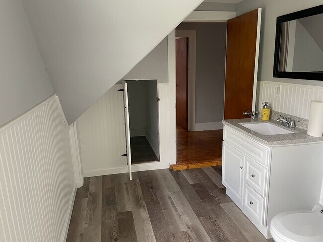 428 High St, Bridgewater, MA 02324 - photo 4