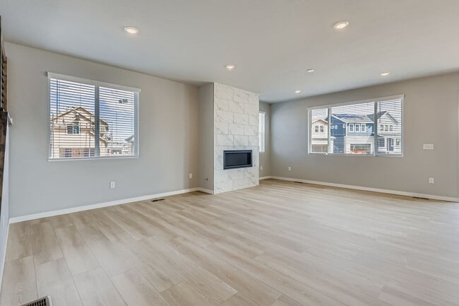 662 Noola St, Windsor, CO 80550 - photo 2