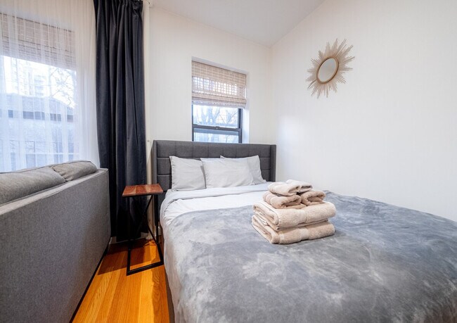 317 E 75th St unit ID1032012P, New York, NY 10021 - photo 3