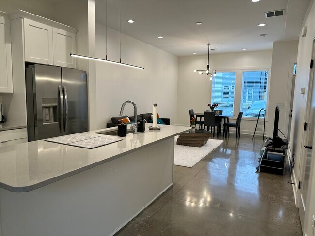 1535 Yarra St, Nashville, TN 37115 - photo 4