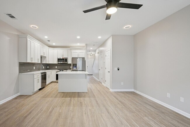 585 Mcwilliams Rd SE unit 1903, Atlanta, GA 30315 - photo 4