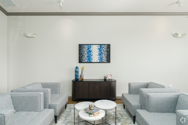 Celtic Crossing, Saint Peters, MO 63376 - photo 2