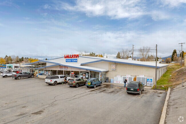 Lallatin Food Town is a go-to grocery spot for Soda Springs locals.