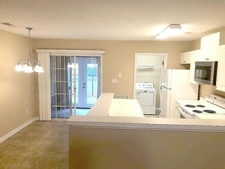 6716 Bryant St, Myrtle Beach, SC 29572