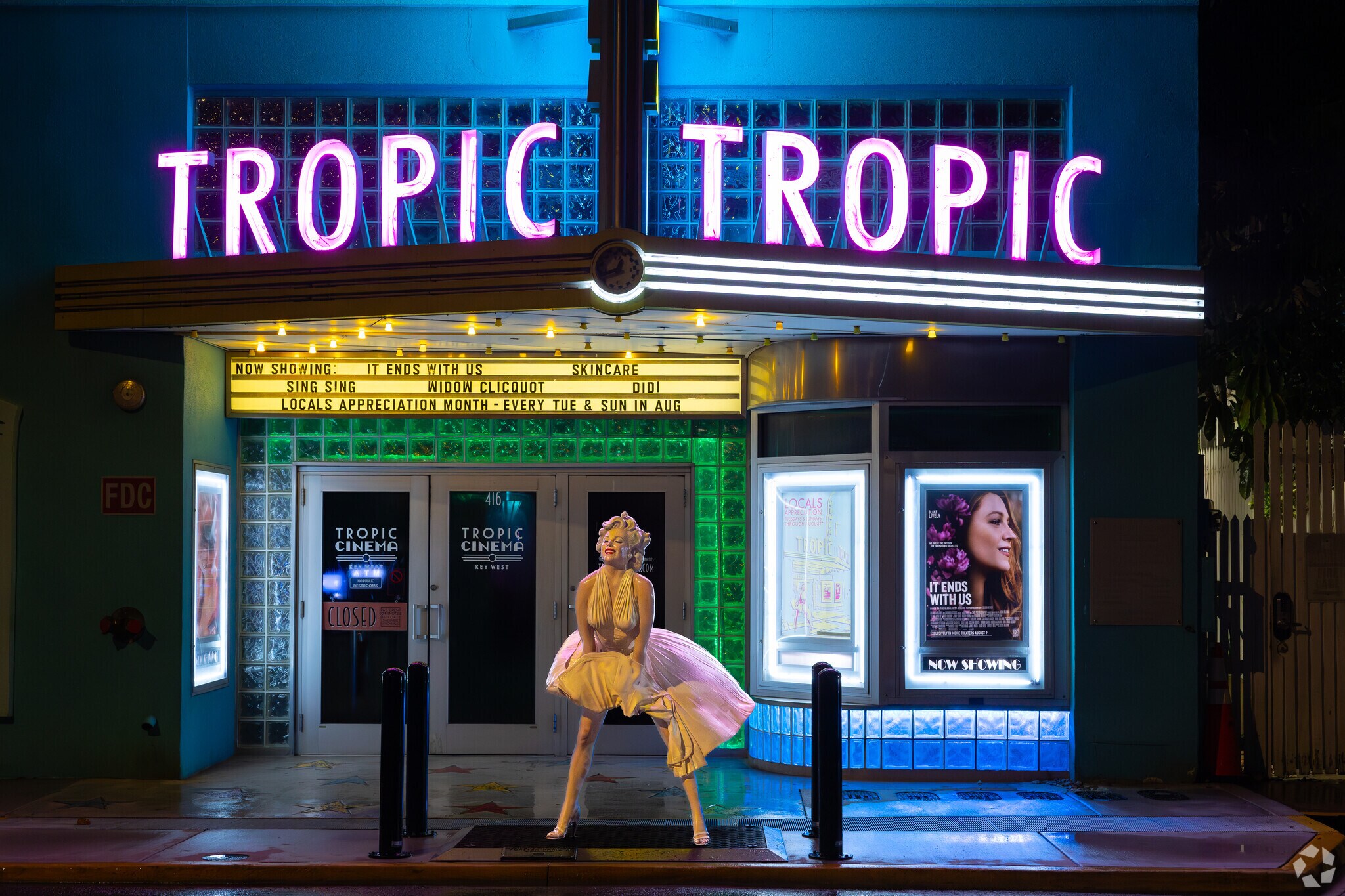 You might gonna bump into Marilyn Monroe if you keep your eyes open on Duval street.