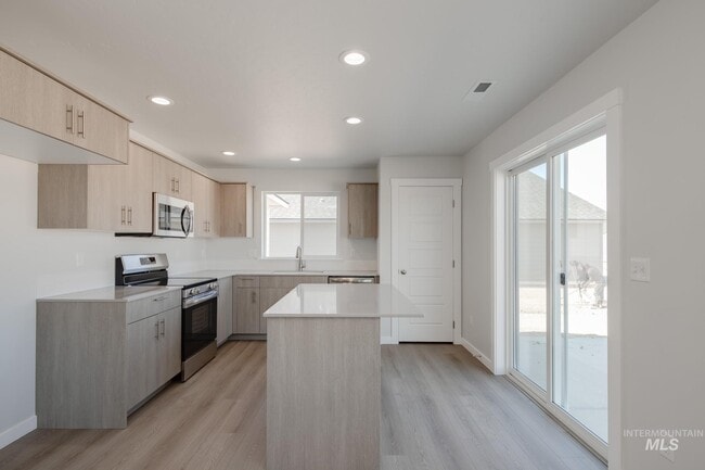 3882 W Maypearl St, Meridian, ID 83642 - photo 3